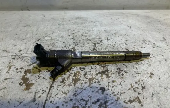 Jeep Grand Cherokee Fuel injector 0445110523