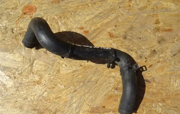 Mercedes-Benz B W246 W242 Engine coolant pipe/hose A2468305100