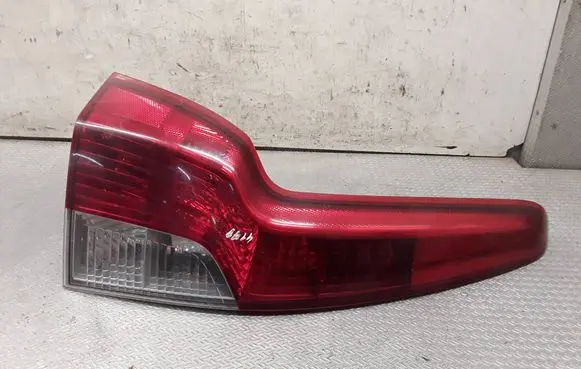 Volvo V50 Rear/tail lights 30744541