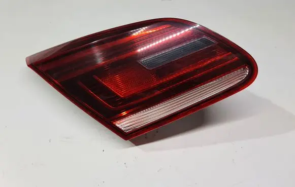 Volkswagen PASSAT CC Tailgate rear/tail lights 3C8945307T