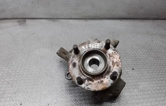 Front wheel hub spindle knuckle