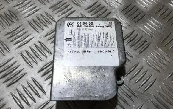 Volkswagen Golf IV Airbag control unit/module 1c0909601 5wk43120