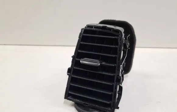 Nissan Murano Z51 Cabin air duct channel 687501AA0A 687501AE0A 897501AE0B