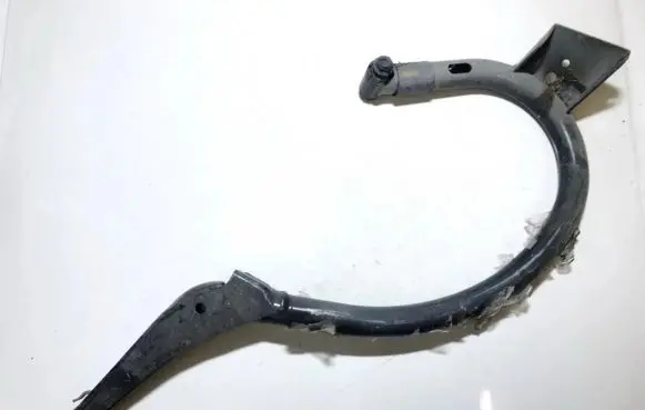 Tailgate/trunk/boot hinge