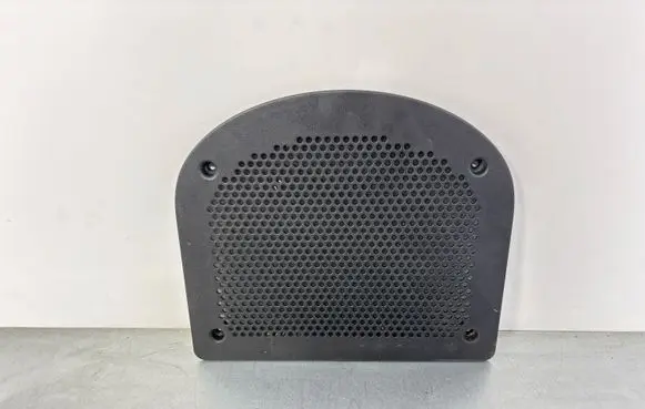 Subwoofer grill/trim