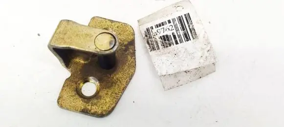 Opel Vectra B Front door lock loop/hook striker 