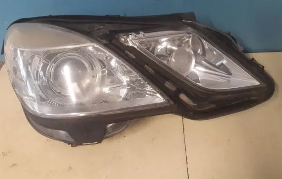 Mercedes-Benz E W212 Headlight/headlamp A2128205861 5DC009060
