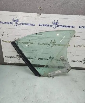 Peugeot 207 CC Rear side window 9680223280 978387100 2304101729