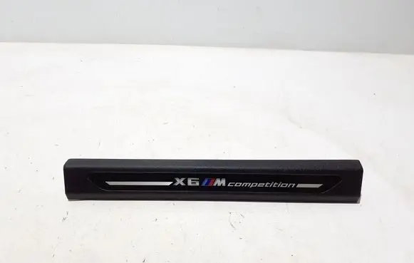 BMW X6 G06 Front sill trim cover 51437434240