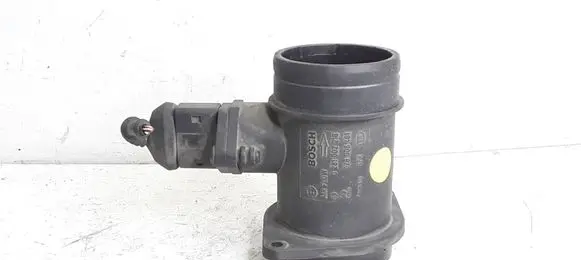 Audi A4 S4 B5 8D Mass air flow meter 028906461 0281002217