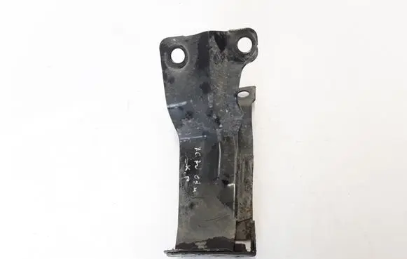 Volvo XC70 Radiator mount bracket 31261931