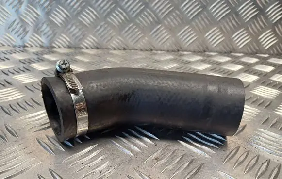 Toyota Avensis T250 Intercooler hose/pipe