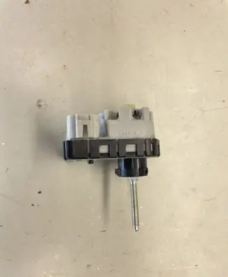 Lexus ES 300h (6th Gen) Headlight level adjustment motor 8566112020