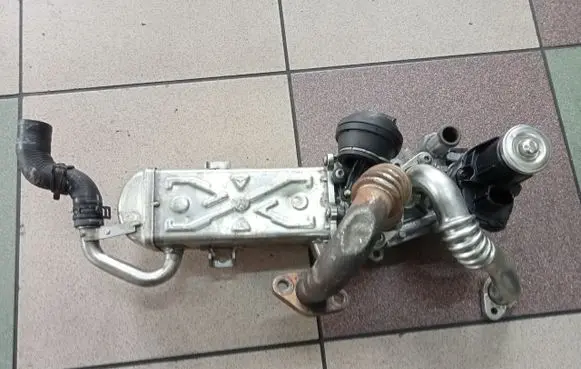EGR valve cooler