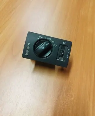 Mercedes-Benz A W169 Light switch 1695452704 32221101 1031151