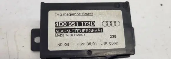 Audi A6 S6 C5 4B Alarm control unit/module 4D0951173D