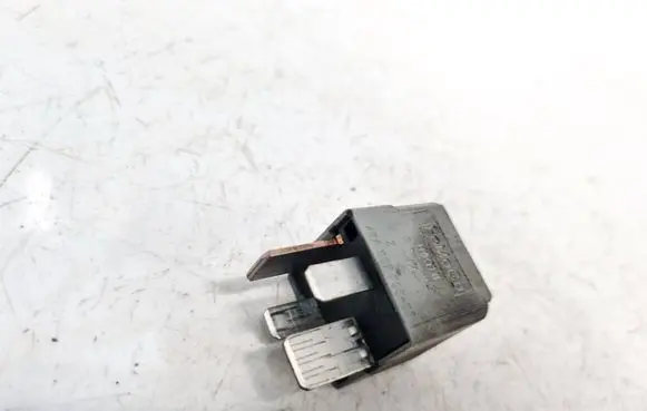 Ford Mondeo MK IV Other relay 6G9T14B192EA 6G9T-14B192-EA