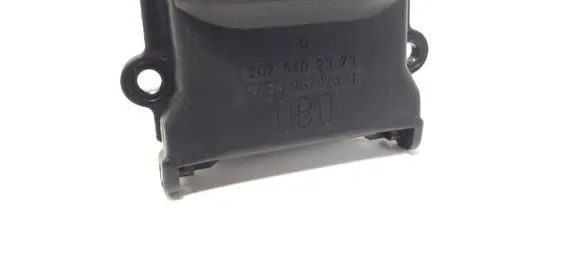 Mercedes-Benz E W211 Other interior part 2025402373 9670281