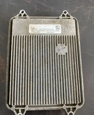 Tesla Model S Voltage converter/converter module 0020102204 00199215