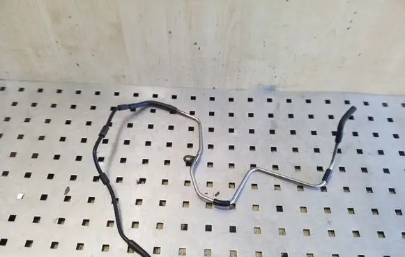 Volkswagen Caddy Vacuum line/pipe/hose 03L131605M