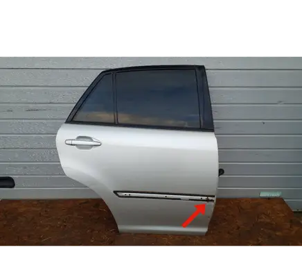 Lexus RX 300 Rear door
