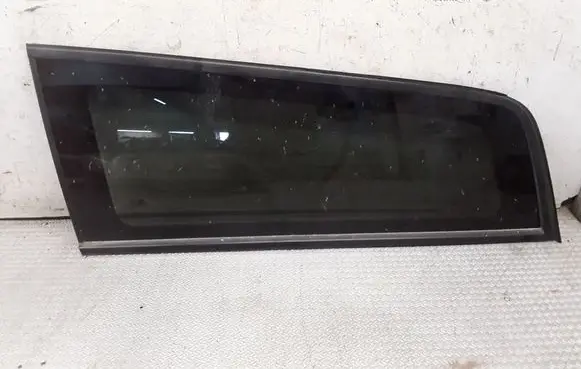 Honda Accord Rear side window