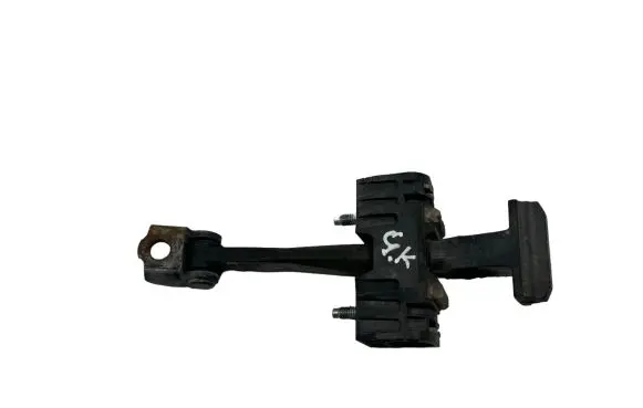 Opel Zafira B Rear door check strap stopper