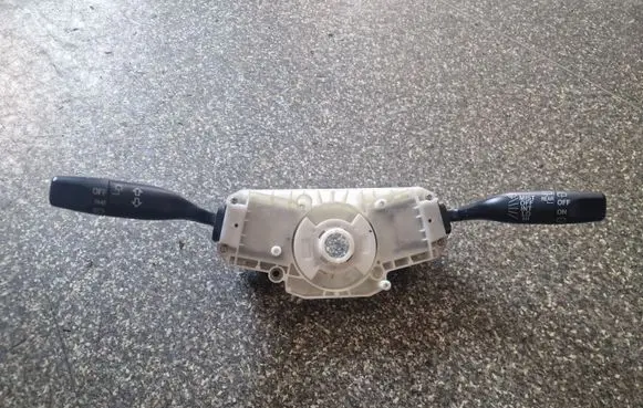 Honda HR-V Wiper turn signal indicator stalk/switch