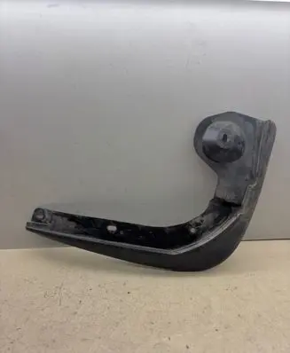 Skoda Octavia Mk2 (1Z) Front mudguard 1Z0821819A