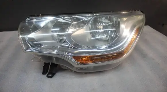 Citroen C4 II Headlight/headlamp 9687308280 10K12T3 00464309999