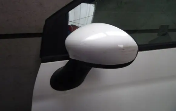 Fiat 500 Front door electric wing mirror 