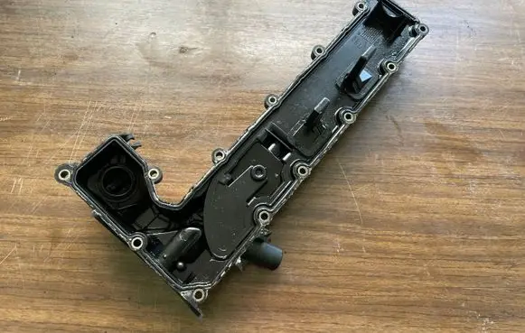 Peugeot 807 Rocker cam cover 9631367880