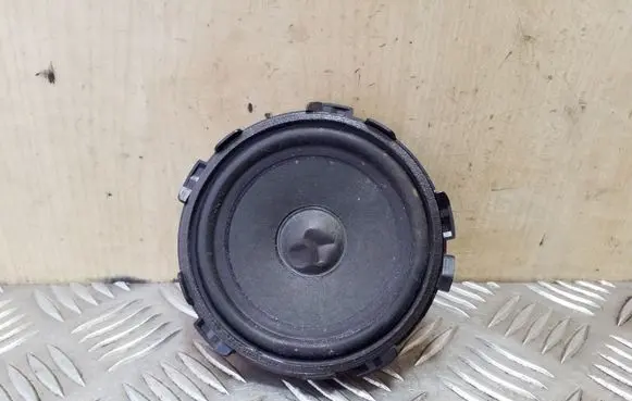 Mercedes-Benz C W205 Panel speaker A2058201002