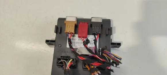 Audi A6 S6 C6 4F Comfort/convenience module 4F0907279 4F0910279008