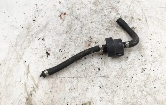 Audi A4 S4 B5 8D Valve vacuum 058133459