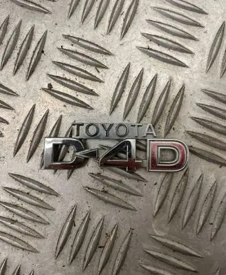 Toyota Yaris Manufacturers badge/model letters 