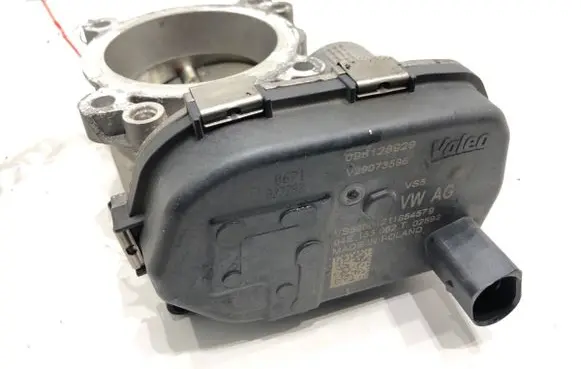 Audi Q3 F3 Engine shut-off valve 04E133062T