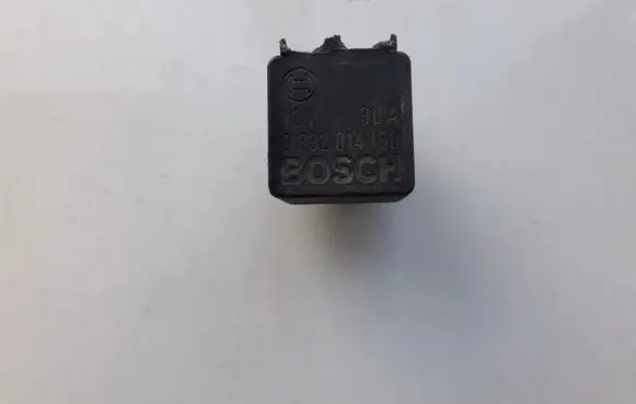 Ford Escort Other relay 0332014150