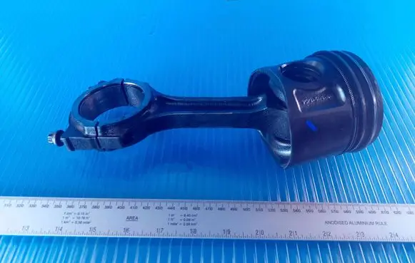 Ford Transit Piston with connecting rod 9C1Q6110AA