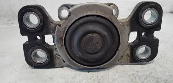 Volvo V70 Engine mount bracket 6G927M121NF12