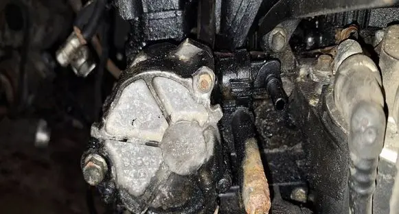 Volvo V50 Vacuum pump D1561A