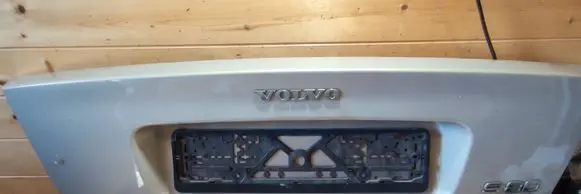 Volvo S80 Trunk door license plate light bar 