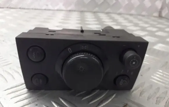 Opel Signum Light switch 139185881
