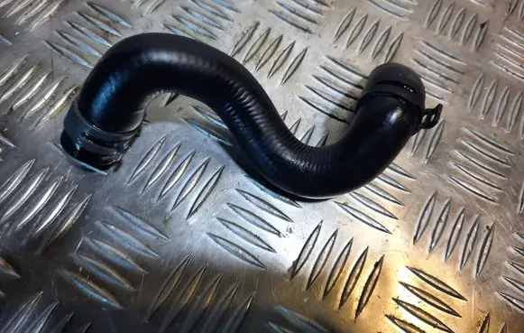Audi A5 Engine coolant pipe/hose 8W0819337