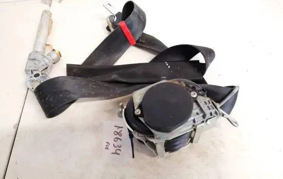 Citroen C3 Picasso Rear seatbelt 1385ec9911