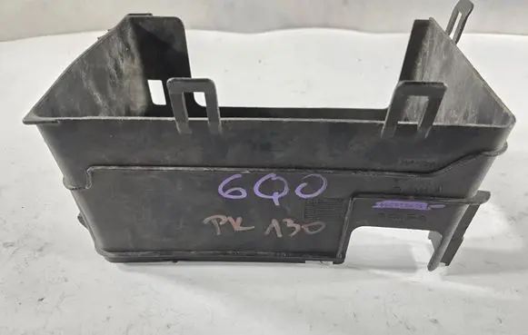 Volkswagen Polo IV 9N3 Battery box tray 6Q0915419B