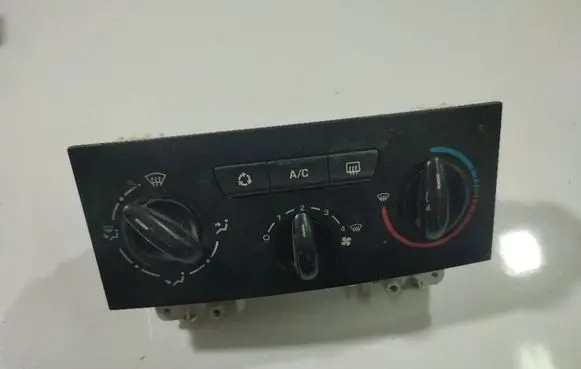 Citroen C4 I Climate control unit H5756E5718