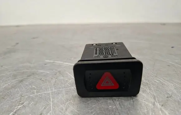 Volkswagen Golf IV Hazard light switch 1J0953235A 1J0953235B 6N0959621B