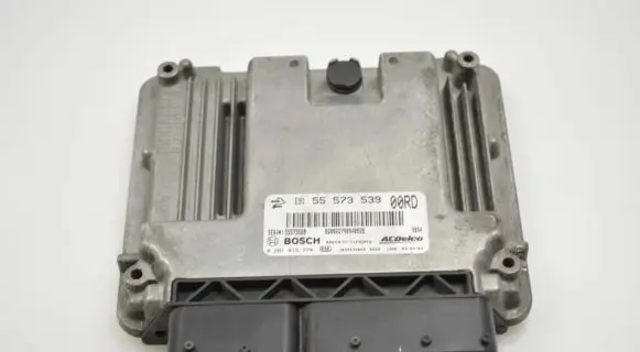 Opel Insignia A Engine control unit/module 55573539