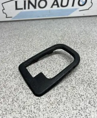 BMW 3 E36 Rear door handle cover 1960646